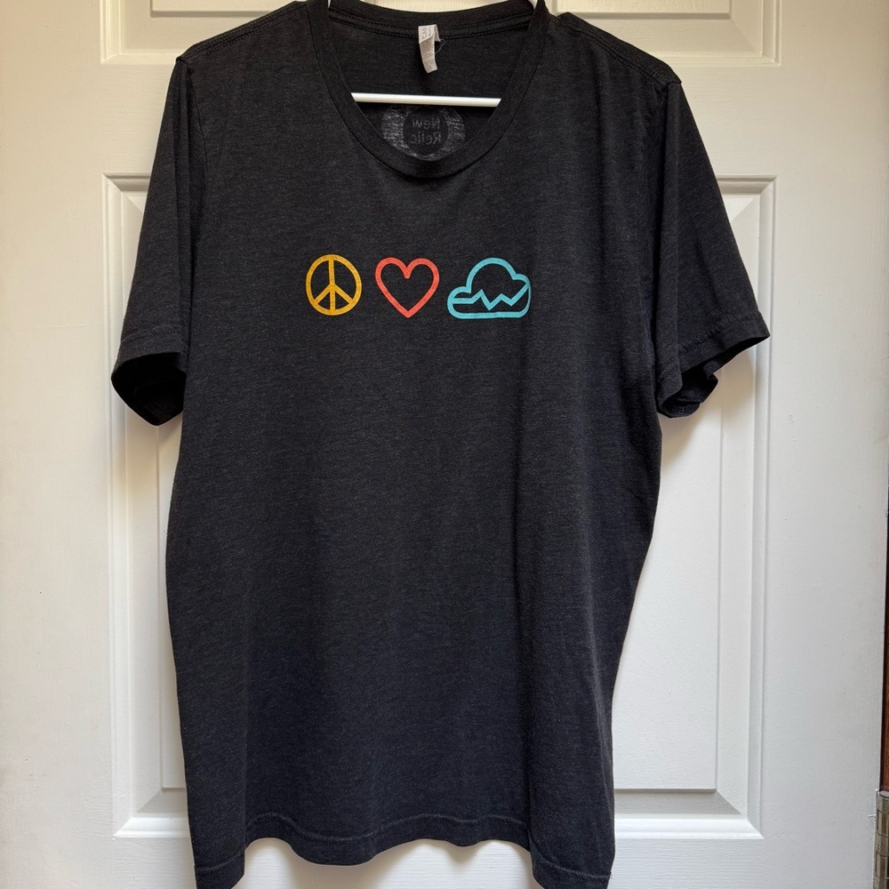 BELLA CANVAS New Relic Gray Peace Heart Cloud Heathered Juniors size XL